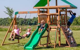 finding outdoor playsets home depot easy